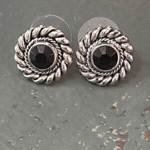 Vtg LANDAU silver & black onyx stud earrings pierced Yurman vibes